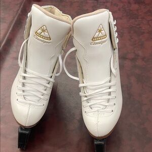 Jackson Classic White Ice Skates girls